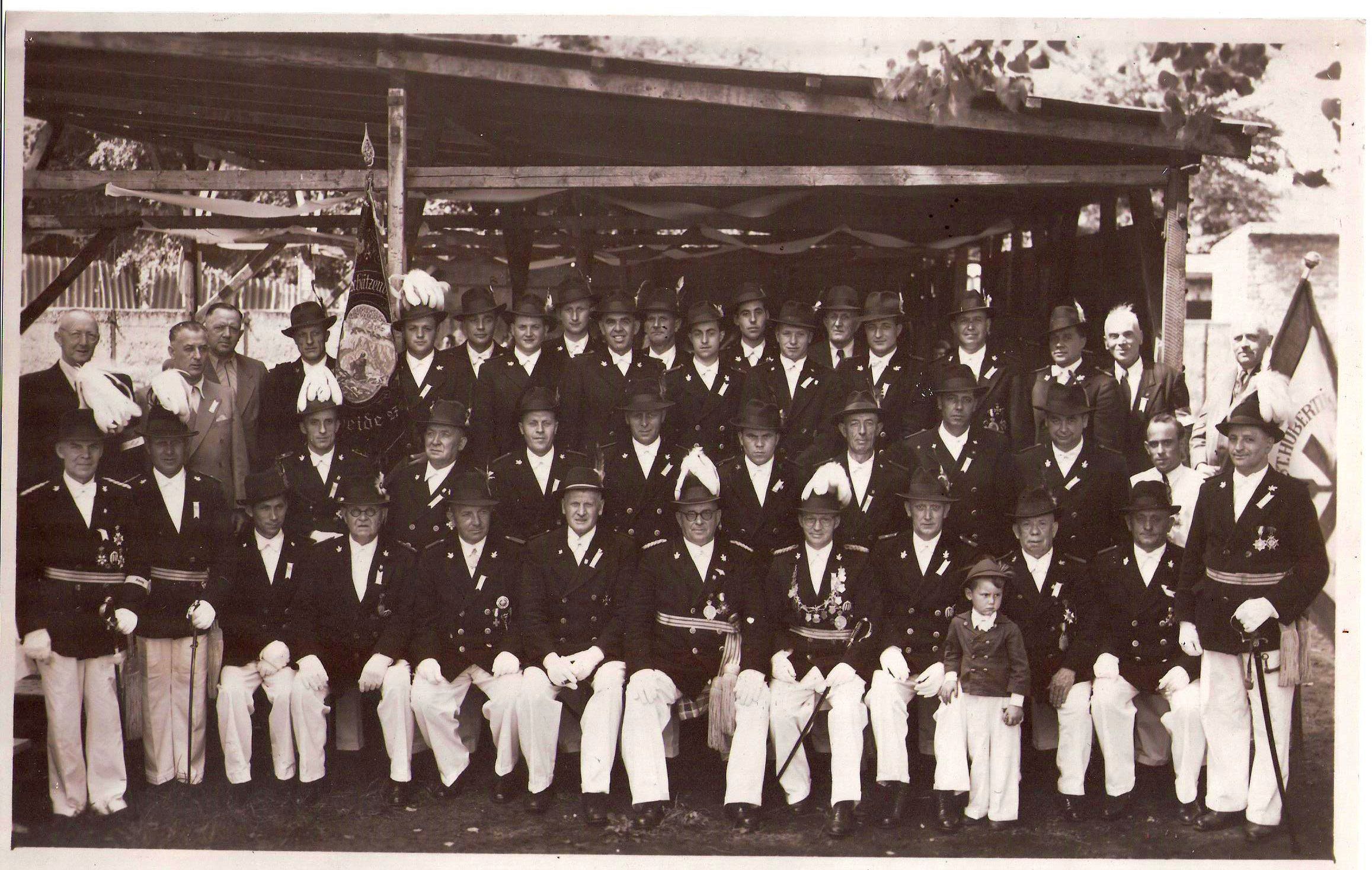 25-jähriges Jubiläum der St. Hubertus Schützenbruderschaft Brühl-Heide im Jahr 1952